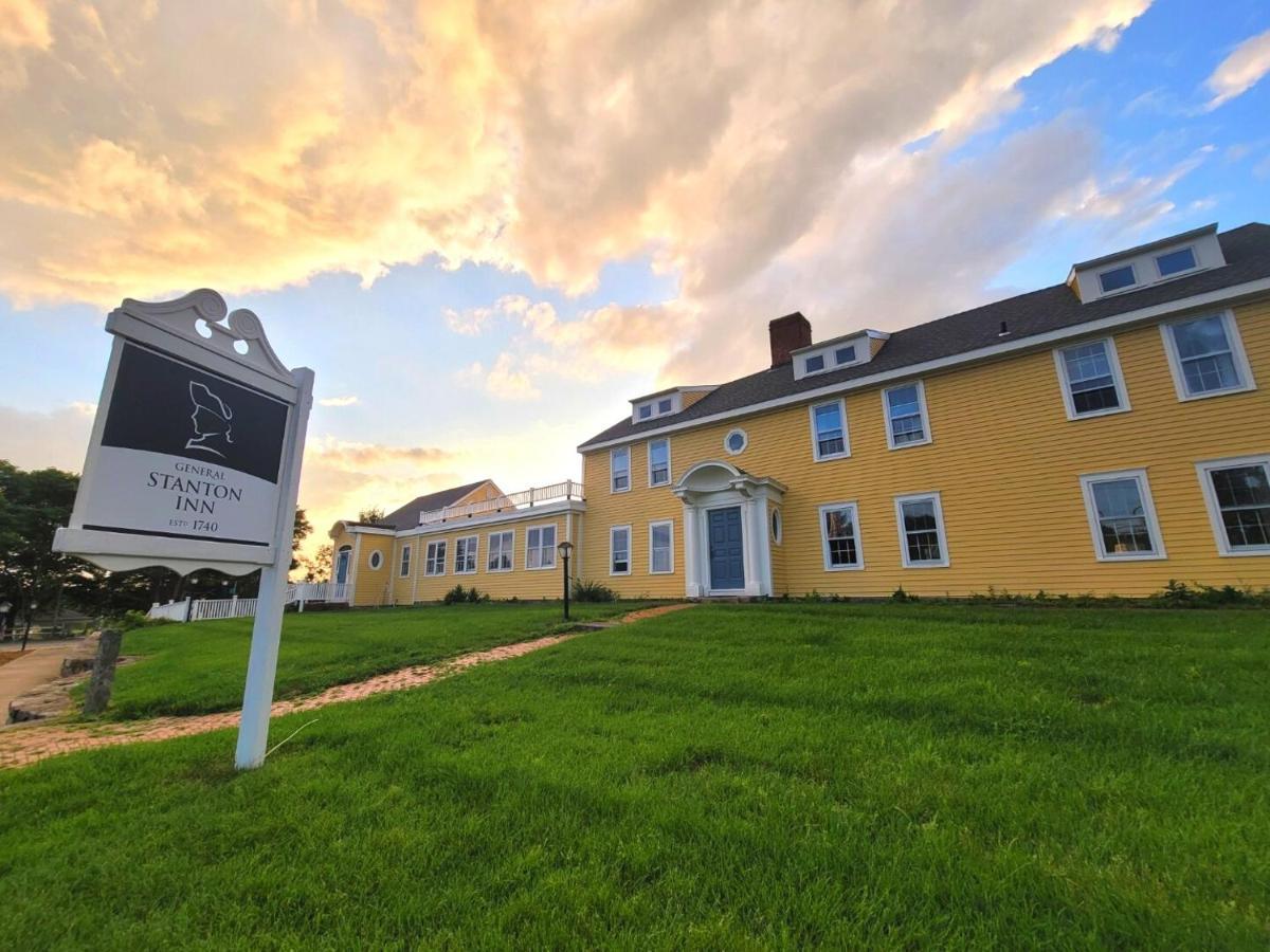 The General Stanton Inn Charlestown Extérieur photo