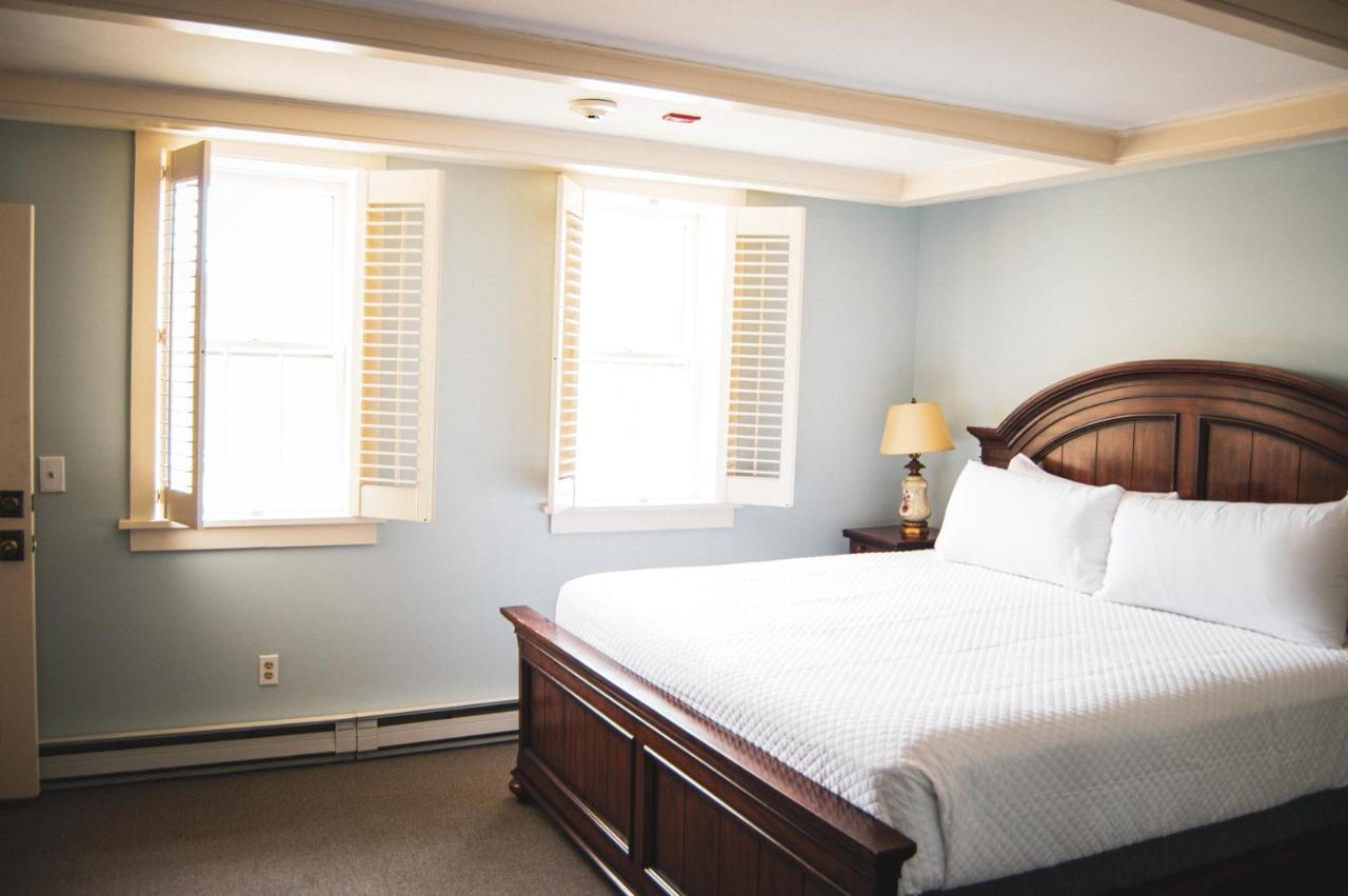 The General Stanton Inn Charlestown Extérieur photo