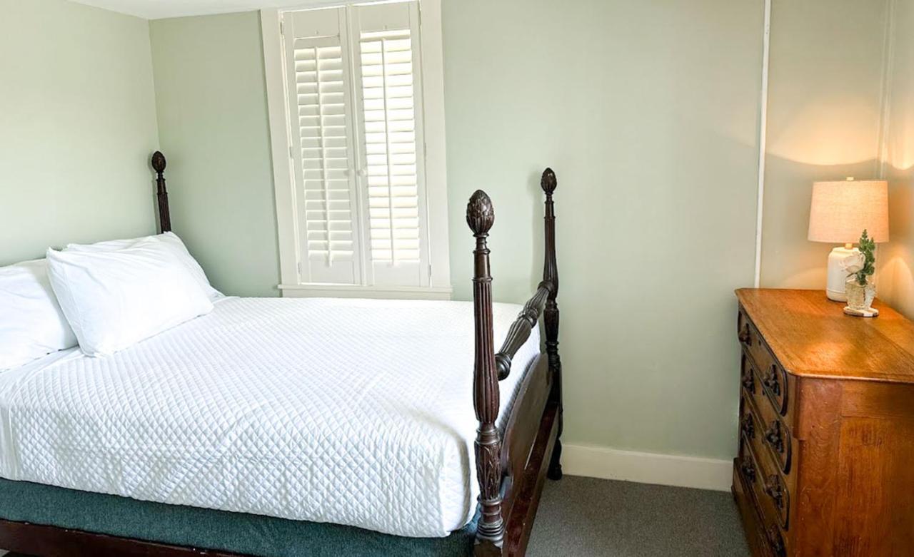 The General Stanton Inn Charlestown Extérieur photo