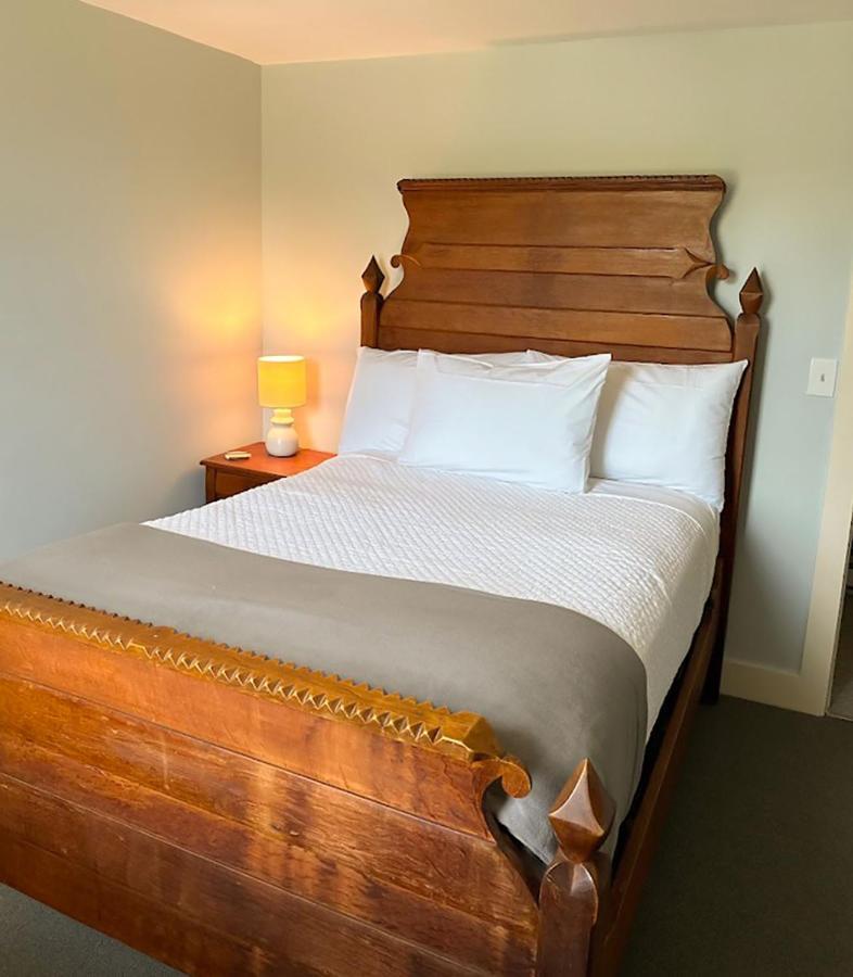 The General Stanton Inn Charlestown Extérieur photo